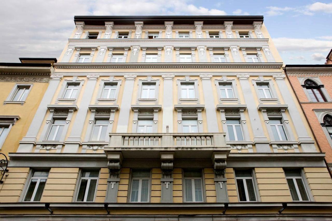 Residence Liberty Trieste Esterno foto