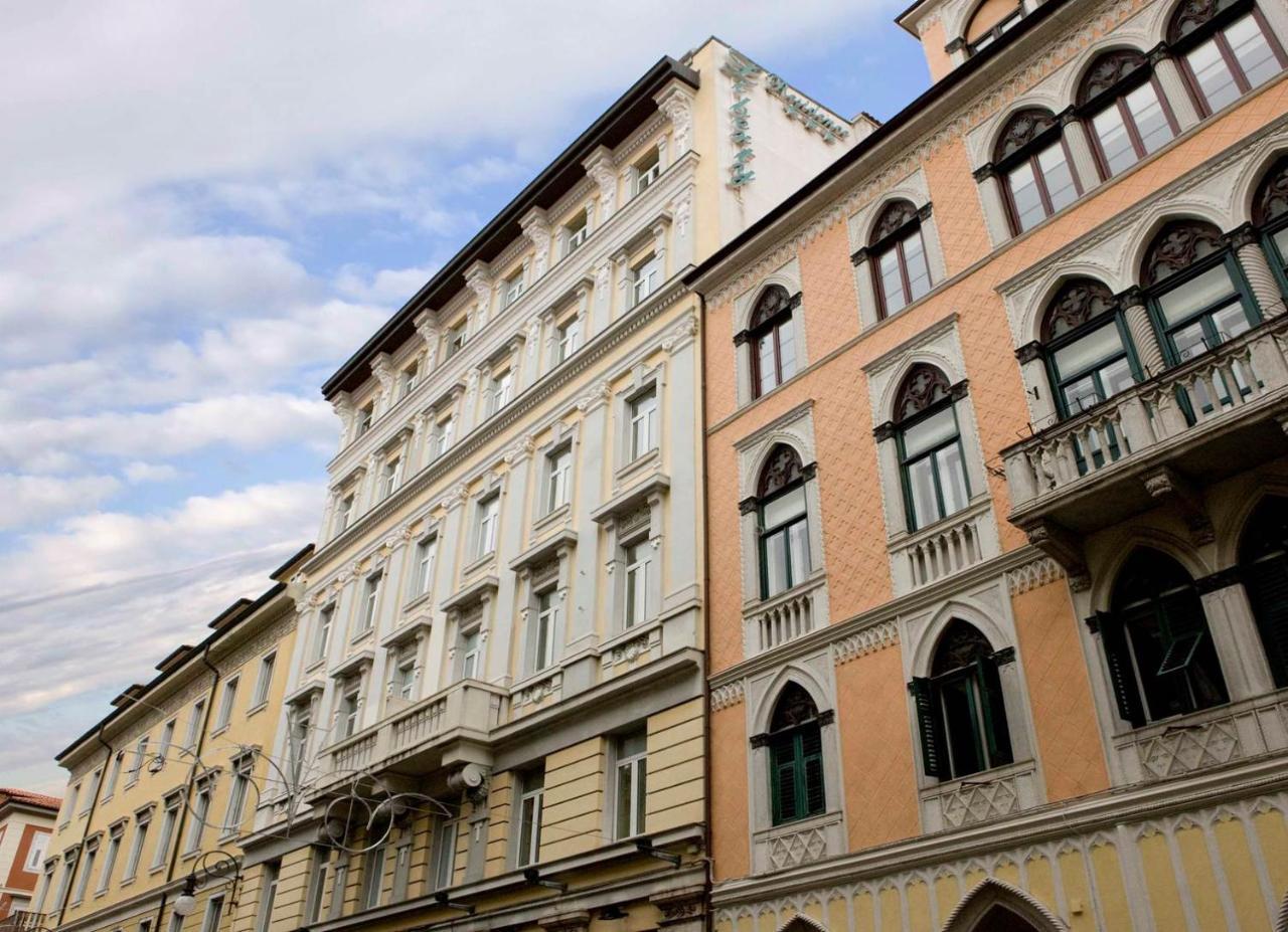 Residence Liberty Trieste Esterno foto